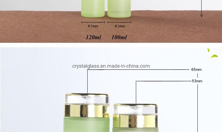 Green Color Cosmetic Cleaning Lotion Bottle and Cream Jar