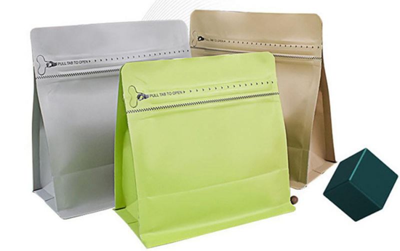 Factory Wholesale New Style Avocado Green Square Flat Bottom Zipper Bag for Roasted Coffee Beans Packaging Stand up Drip