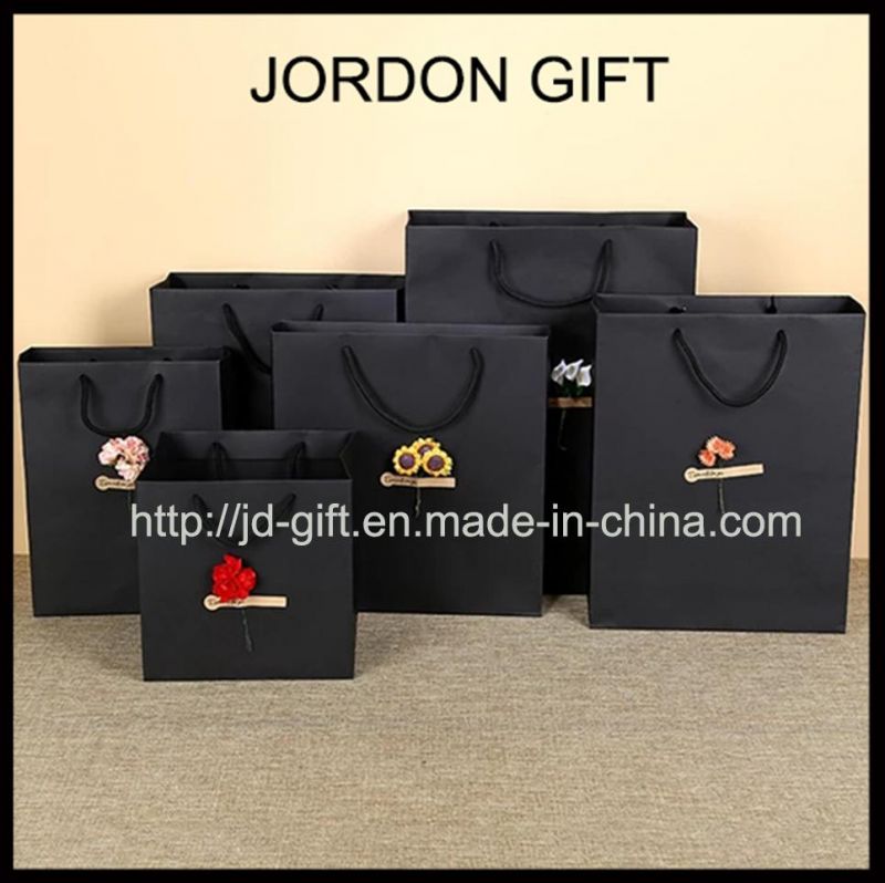 Customized Logo Printing Paper Packing Bag