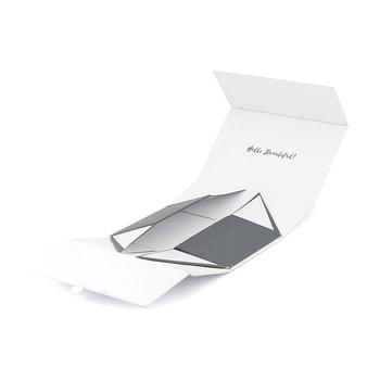 Wedding Favors Foldable Luxury White Box Magnetic Closure