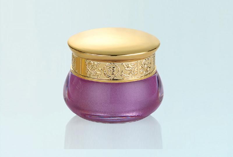 15g Empty Plastic Cream Jar with Gold Lid