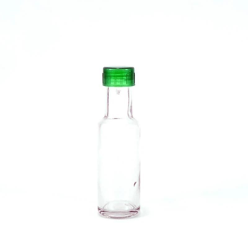 Olive Oil Bottle in Square Clear Glass for Oil, Vinegar, Syrup, Salad Dressing