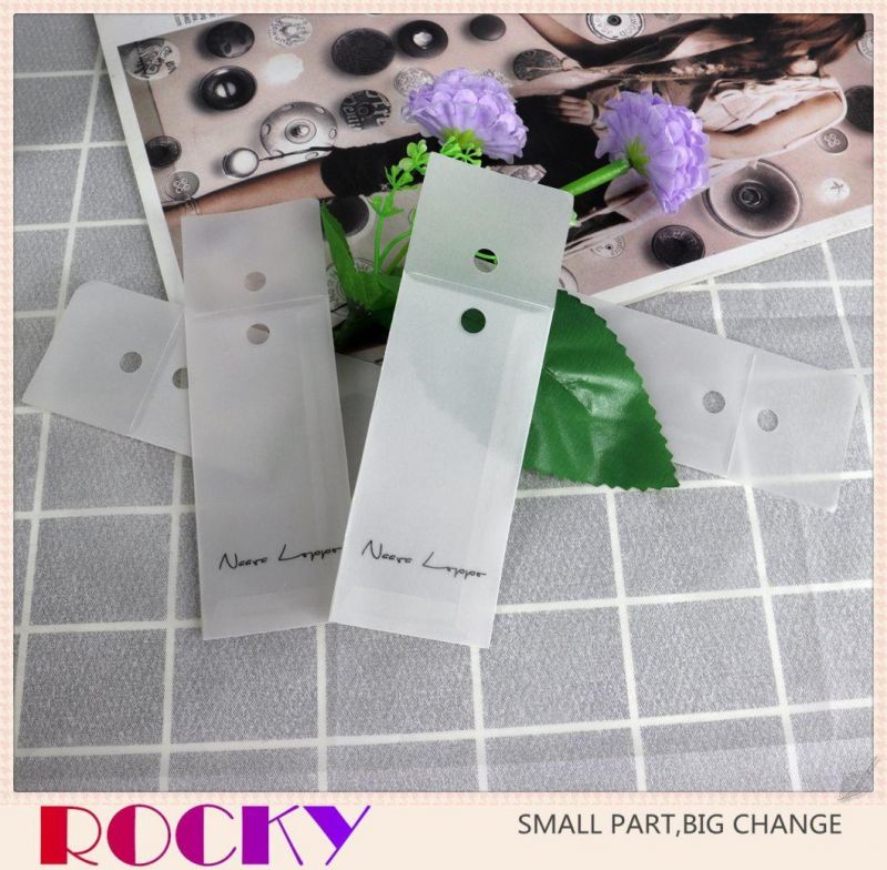 Wholesale Luxury Printed Eco Friendly Recycled Kraft Card Fashion Garment Paper Hangtags Custom Clothing Label Hang Tag