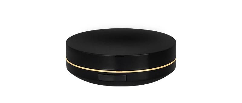 Round Empty Black Plastic Cosmetic Compact Case for Pressed Powder with Gold Rim