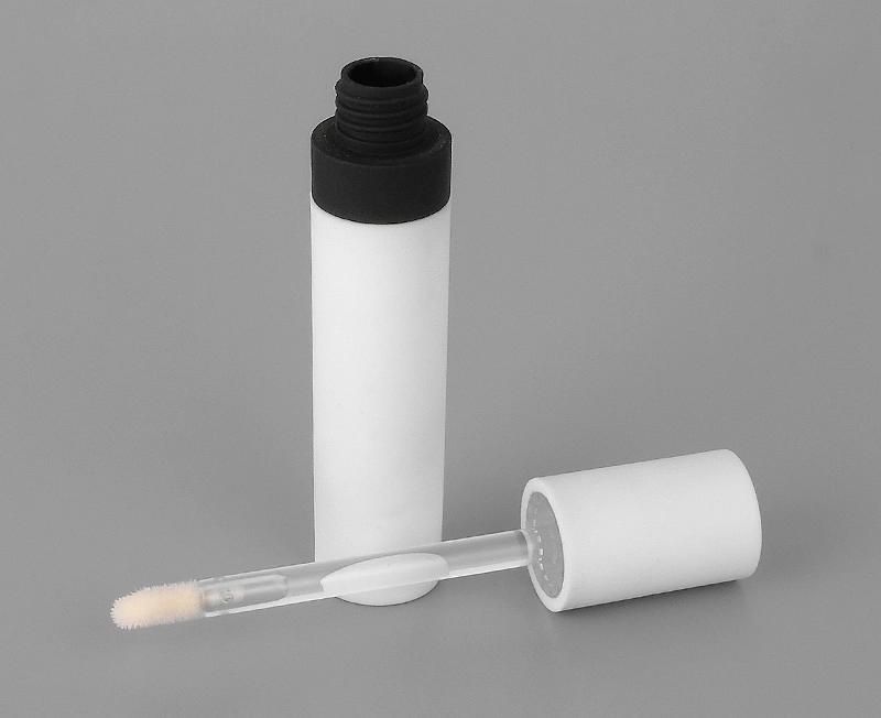 Hot Sale White 4ml Lip Gloss Tube White Lip Gloss Packaging Custom Packaging Black Top Lip Gloss Tubes with Wands