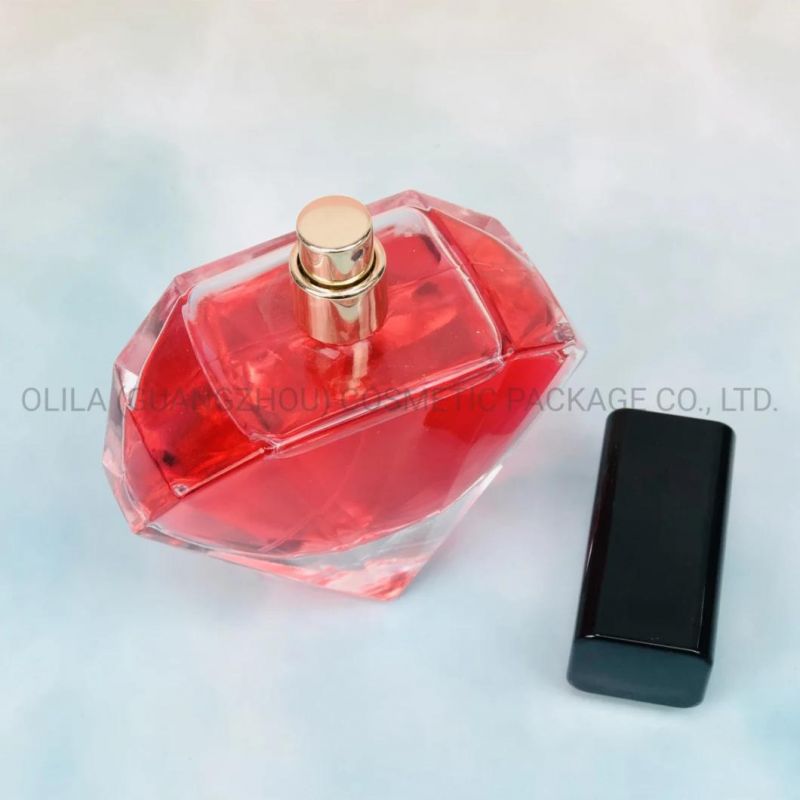 Hot Sale Heart Shape Custom Parfum Bottle 50ml 100ml Perfume Glass Bottle