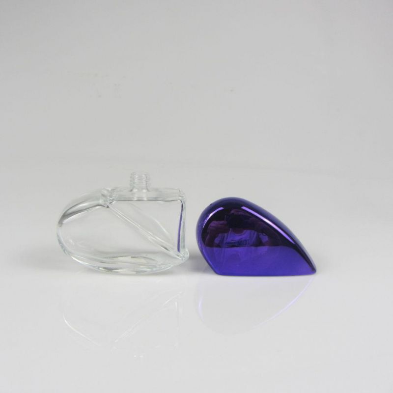 Empty Shiny Blue Heart Shaped Glass Perfume Bottle 50ml