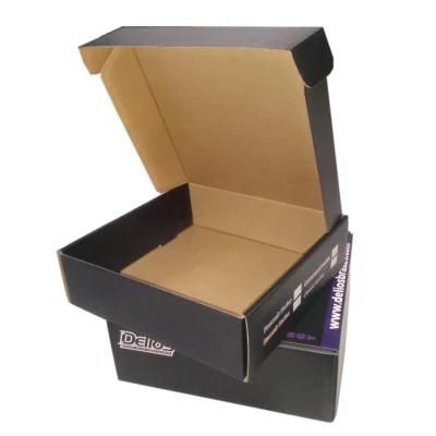 Cool White and Black Carton Packaging Clothing Packing Box for Wholesale