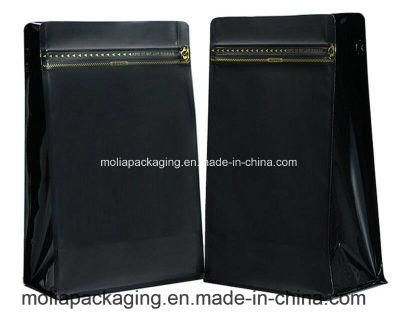 Quad Bottom Plastic Bag with Window