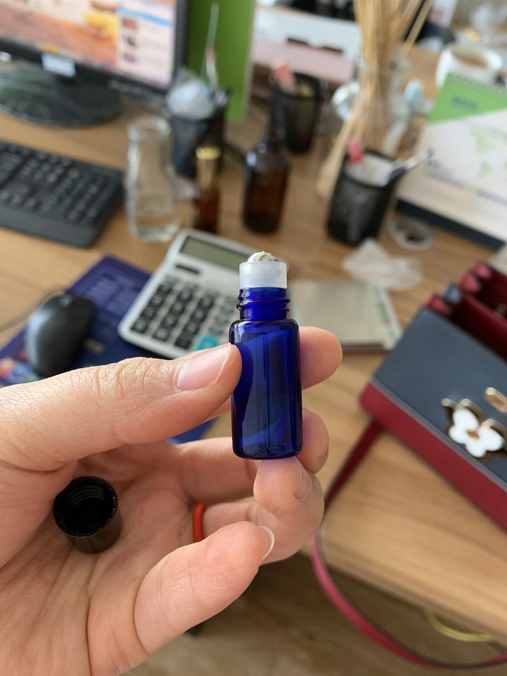 New Empty Cobalt Blue 5ml Glass Roll on Bottle with Stainless Steel Metal Roller Balls for Essential Oil Perfume