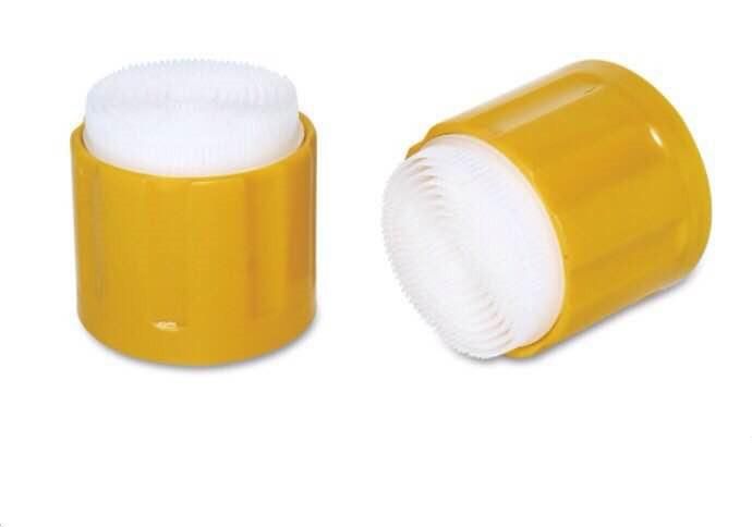 Plastic Cap with Brush for Foam Cleaning Cover with Car Cleaning