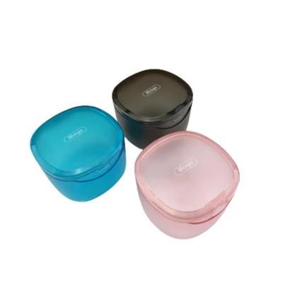 Dental Orthodontic Invisible Braces Retainers Soaking Cleaning Bath Container Box