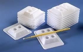 2 Wells/4 Wells Dental Disposable Mixing Wells Plastic Made