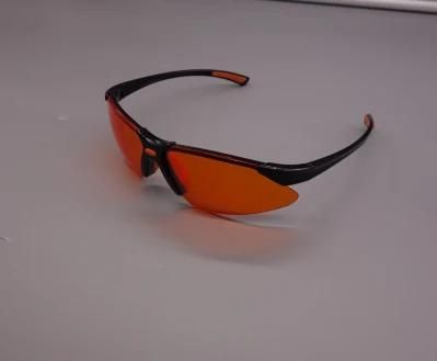 China Dental Medical Various Protect Glasses Anti Fog