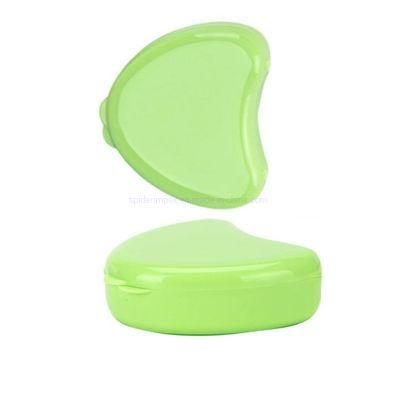 Various Plastic Heart Shape Orthodontic Dental Retainer Denture Bath Box