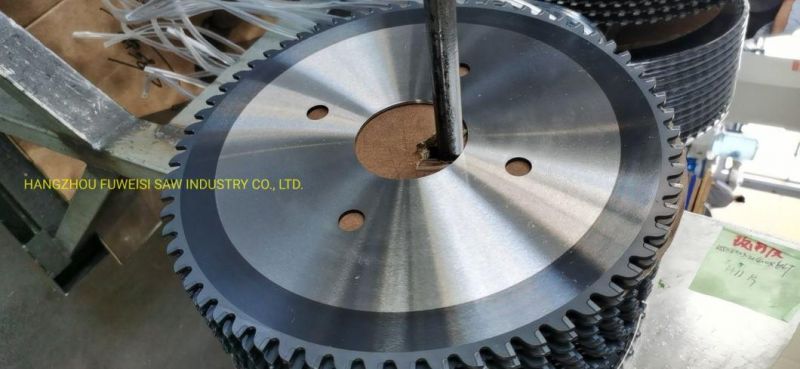 HSS Dmo5 Circular Saw Blade 315X2.5X32mm Tin Coated for Metal Tube Cutting.