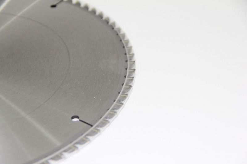 HSS Circular Cutting Saw Blade Cutting Aluminum