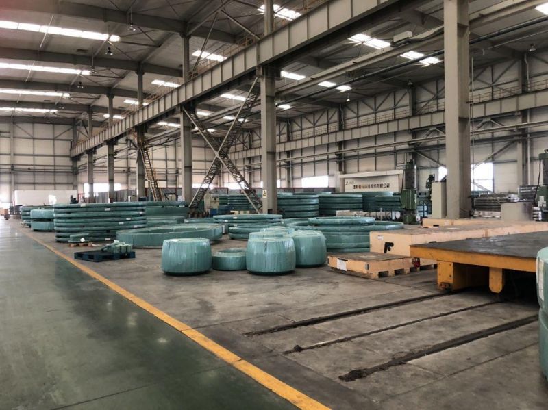 Large Size Bearing/Turntable Bearing/Internal Gear Slewing Ring Bearing/Yrt Bearing/Cross Roller Bearing for Deck Crane, Wind Power and Machinery Construction