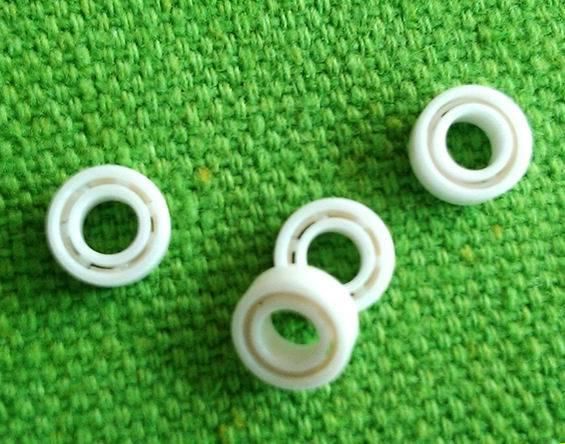 Ceramic Ball Bearing Miniature Bearing 608zz 693zz 625zz Roller Bearing