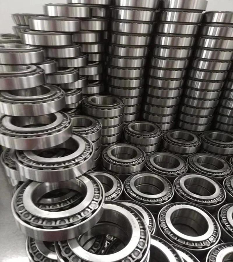 Tapered Roller Bearing 30306 30305 for Engine Motors Auto Wheel Bearing Motorcycle Spare Part for Vechile Part Motorcycle Parts