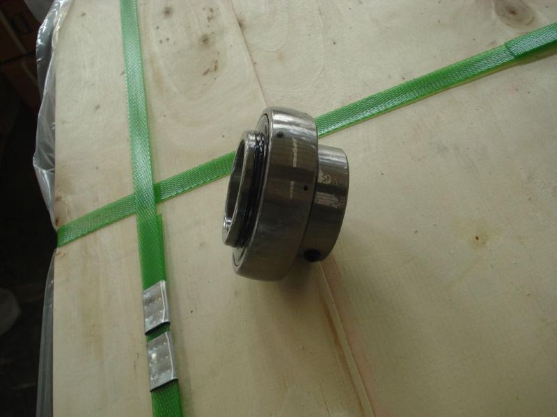 25X52X34mm UC Series Pillow Block Bearing Insert Bearing (UC205)