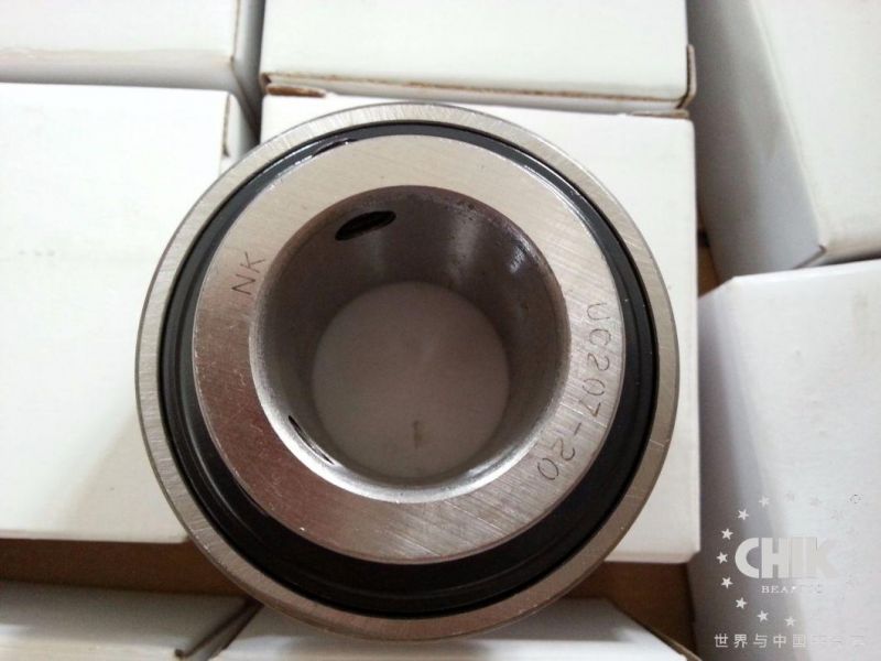 China Factory Machine Parts High Loading Capacity Pillow Block Bearing (UCP207)