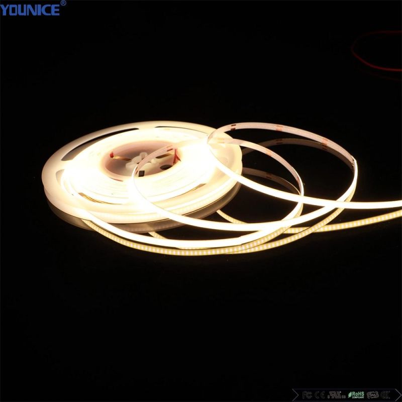 Ra90 High Brightness 95lm/W 10mm Width DC24V 528LEDs/M LED COB Strip