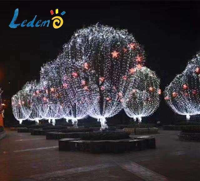 Outdoor Street Tree Light Decoration Smart Christmas Wrapped Tree Lighted Branches Lighted Trees