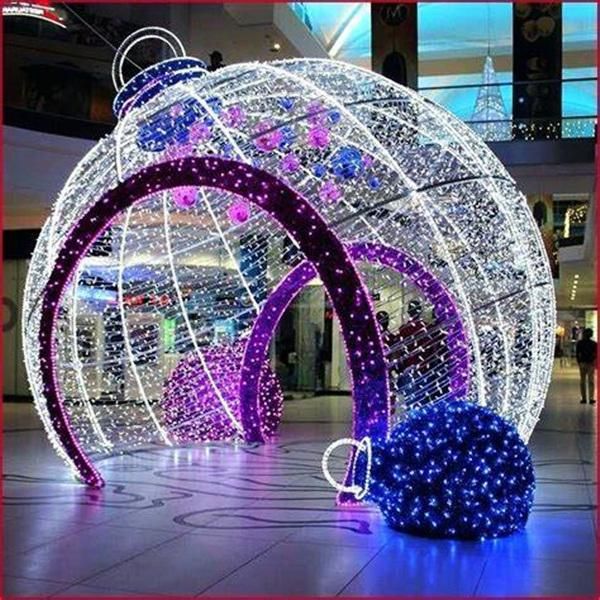 Customized 24FT Mall LED Motif Ball Lighting Outdoor Christmas Decoration