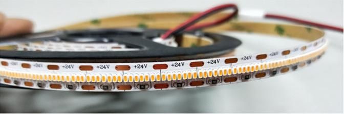 2110 SMD Flex LED Light for 24V 18W LED Strip Lighting with 700 LED