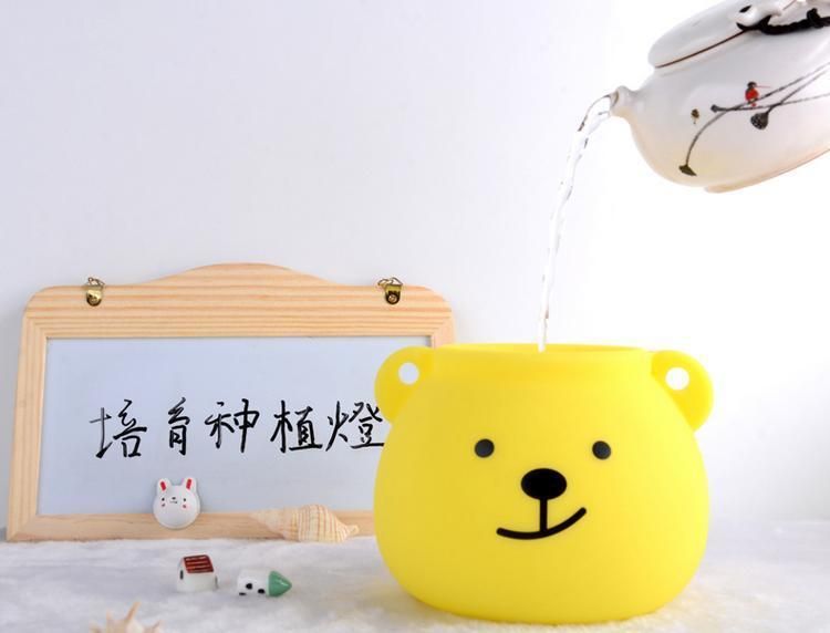 High Quality 3D Night Light Colors Changeable Bear Shape Baby Choice Mini Size LED Kid′ S Toys Silicone Bedside Lamp for Children Baby