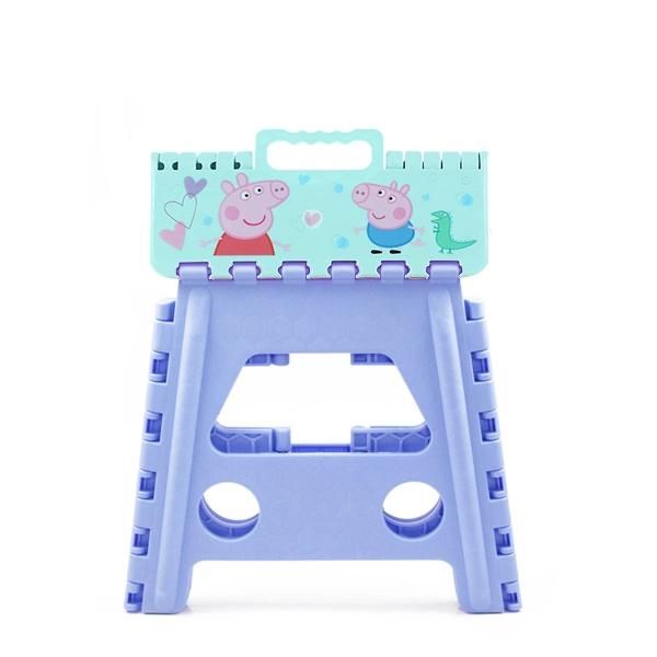 Bear Panel 32 High Plastic Folding Stool