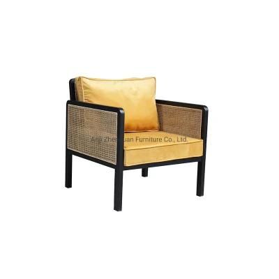 Hot Selling Wood Leisure Lounge Chair with Armrest (ZG19-008)