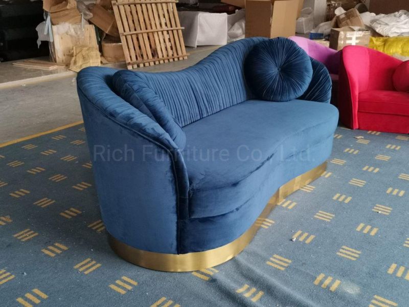 Modern Hotel Pleating Blue Velvet 3 Seat Lounge Sofa with Golden Base Living Room Home Furniture Pleated Couch