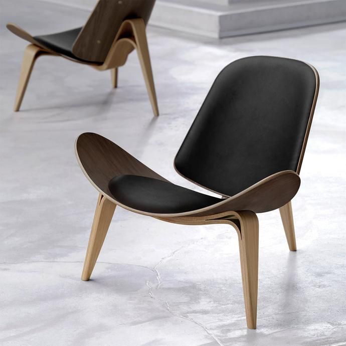 Shell Chair by Hans J Wegner