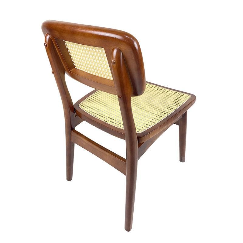 2021 New Style Classic Stackable Dining Chair with Competitive Price