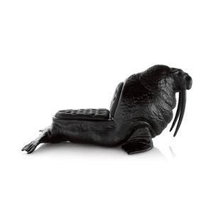 Y296 Fiberglass Walrus Chair Modern Princes Lounge Chair