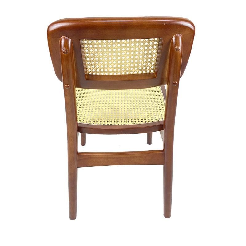 2021 New Style Classic Stackable Dining Chair with Competitive Price