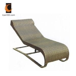 Rust Proof Outdoor Resort Lounge Rattan Wicker Sun Bed Lounger Swimming Pool Chair (SL-07010)