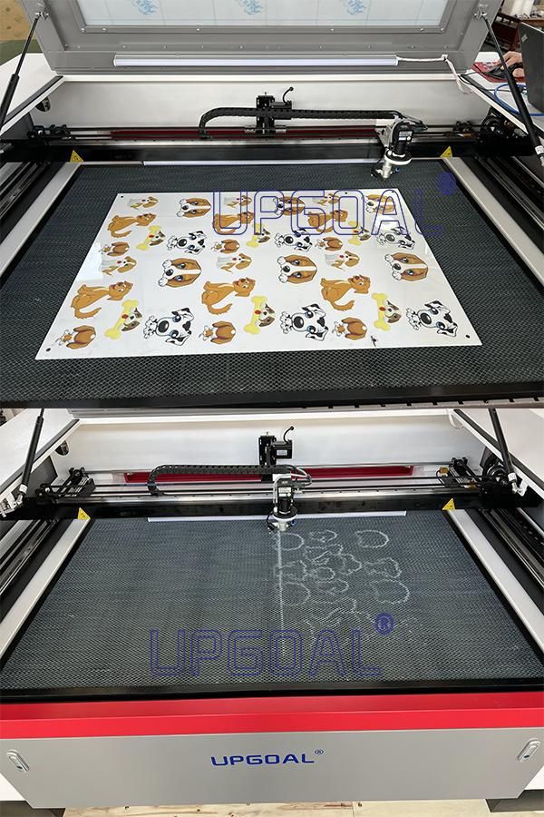 CCD Camera Scanning Laser Cutting Engraving Machine for Cloth Fabric Leather 1300*900mm