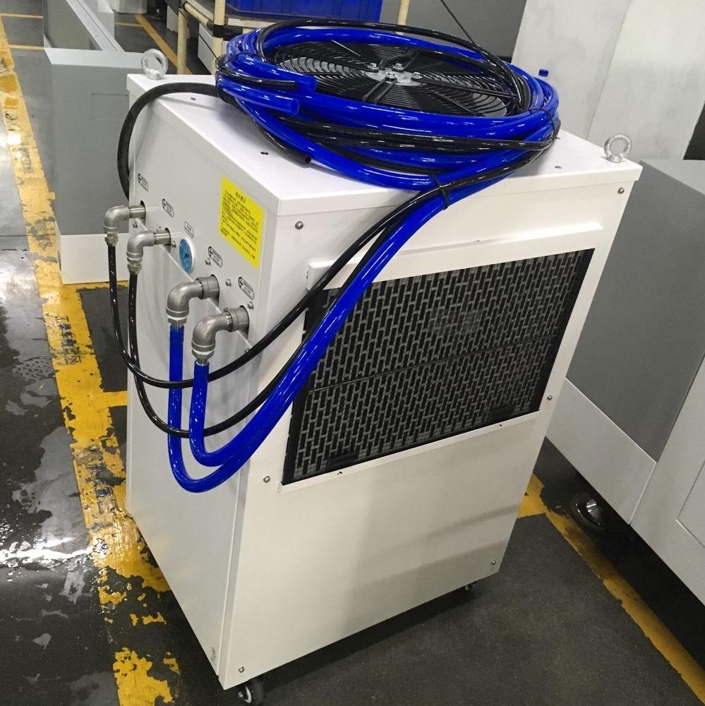 1500W CNC Laser Cutter Heavy Fiber Laser/CO2 Laser Cutting or Engraving Machine for Carbon Stainless Galvanized Steel Alu Copper Metal Pipe and Tube Cutting