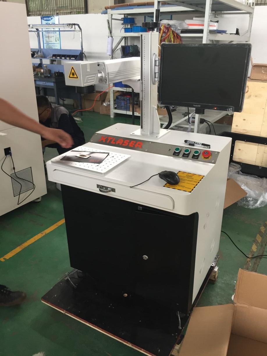 Desktop Fiber Laser Marking Machine