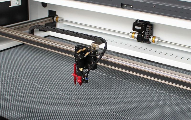 Manufacturer of Fiber Laser Cutting Machine and CO2 Laser Engraving Cutting Machine