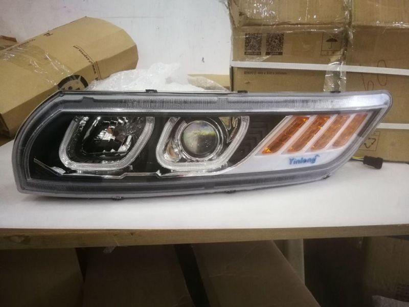 New Type Bus Head Lamp Front Light Auto Parts Hc-B-1615