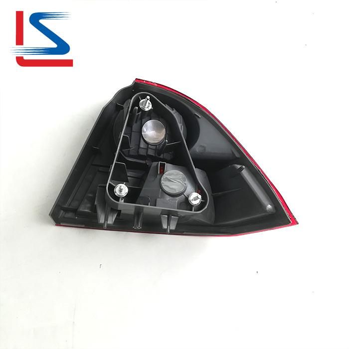 Auto Tail Lamp for Civic 2003 Tail Light R 33501-S5b-003 L 33551-S5b-003