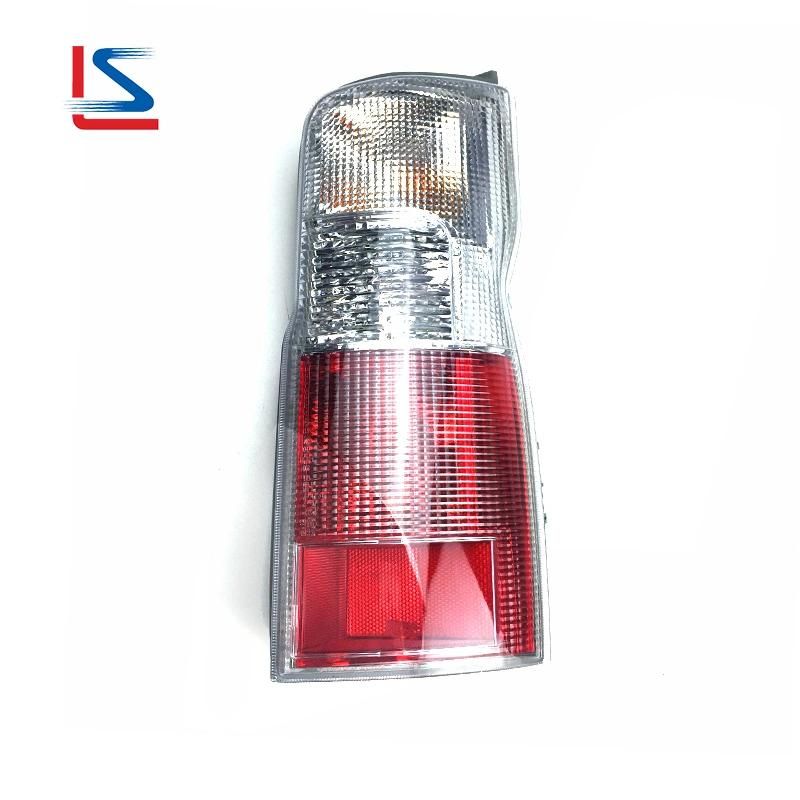 Hot Sale Auto Rearlights for Urvan / Caravan E24 E25 2001-2013 215-19j1 Tail Lamp with Cable R 26550-VW025 L 26555-VW025