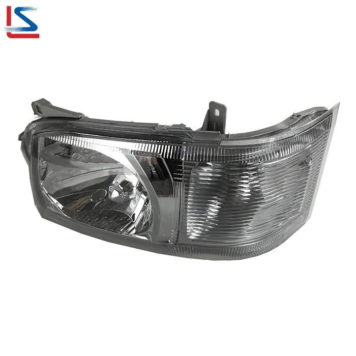 Auto Head Lamp for Toyota Hiace Quantum 2005-2009 LHD 81110-26400/81170 81130-26400/81150 Headlight R 81110-26390 L 81150-26390