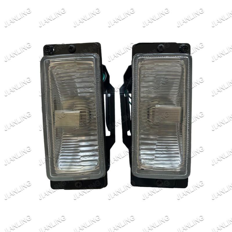 Halogen Auto Npr Fog Lamp for Truck Isuzu Truck 600p Auto Lights