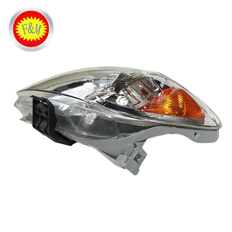 Car Part Head Lamp OEM 81110-0K010 Headlight for Japanese Car