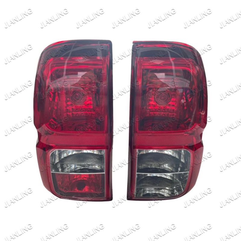 Auto Pick-up Tail Lamp for Toyota Hilux Revo 2015 81550-0K260 81560-0K260